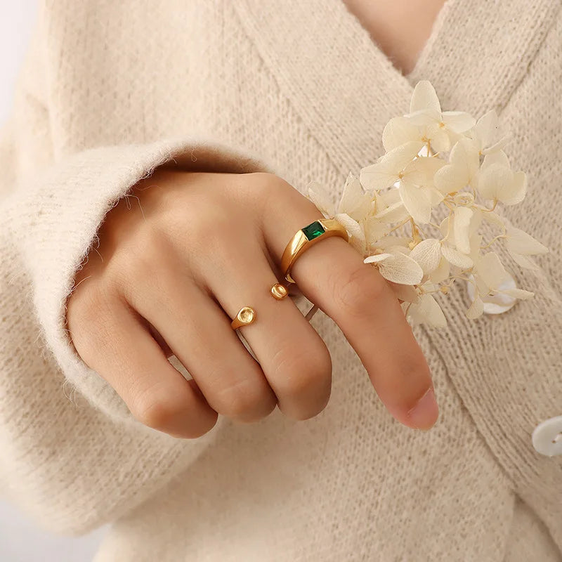 Elegance Ring