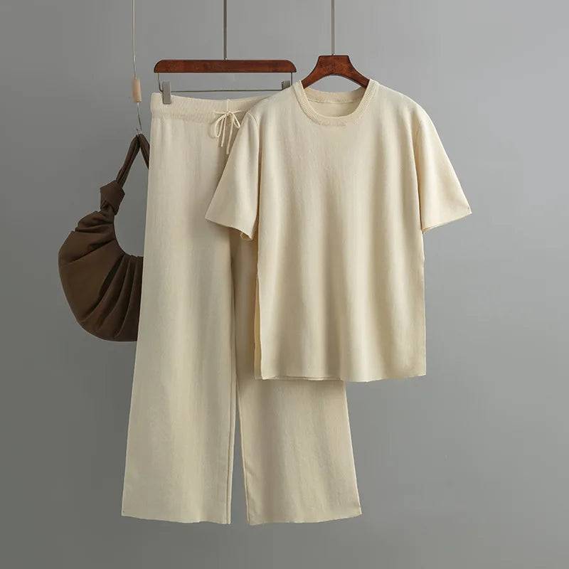 Pants and blouse set