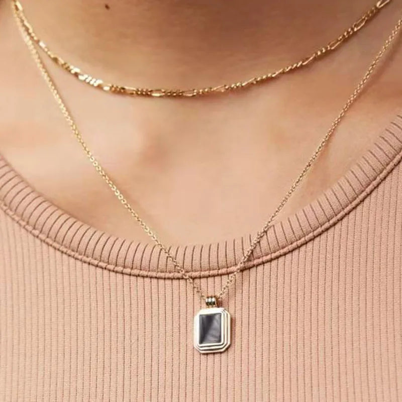 Layer Mother of Pearl & Onyx Necklace