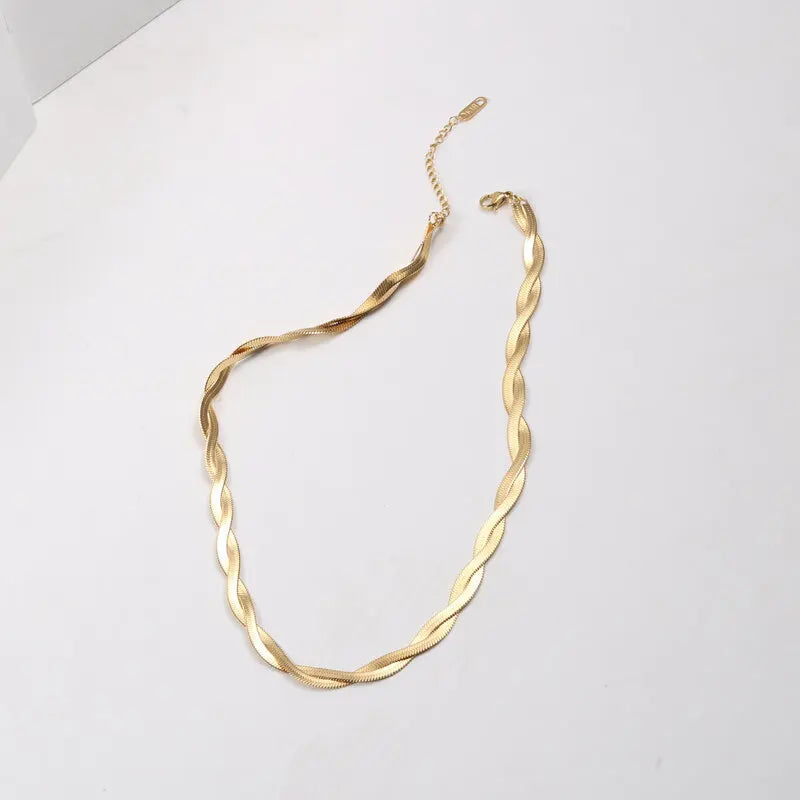 Chain Knot Choker Necklace