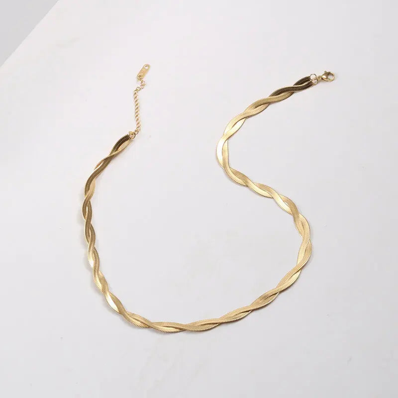 Chain Knot Choker Necklace