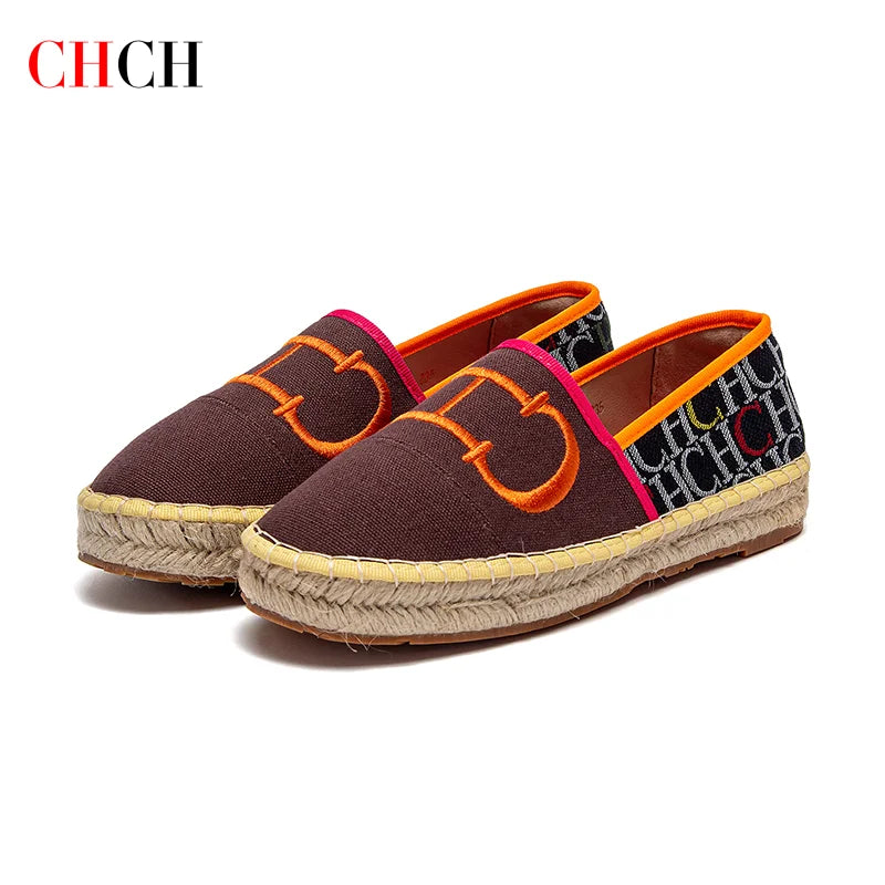 CHCH Women’s Spliced Flat Beach Shoes – Stylish Comfort