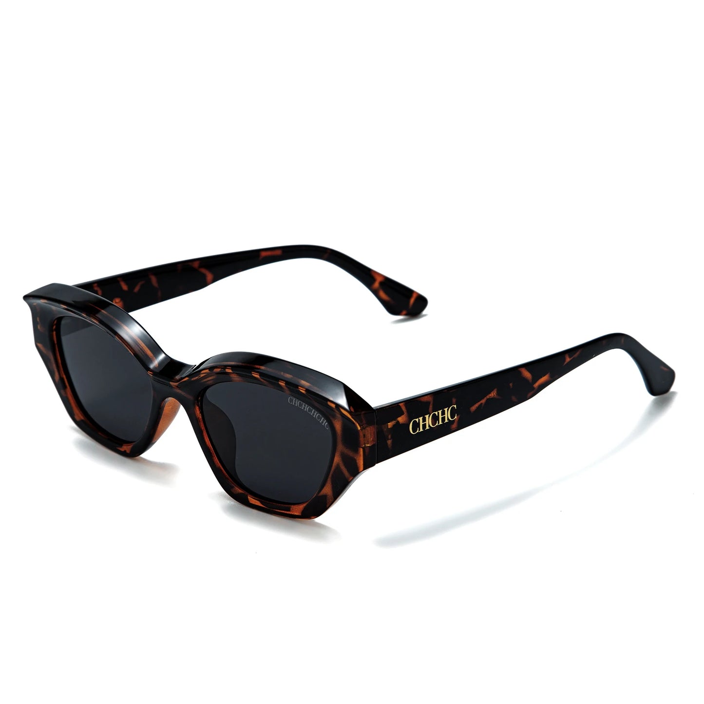 Sunglasses – High-End Style in a Pocket-Friendly Size