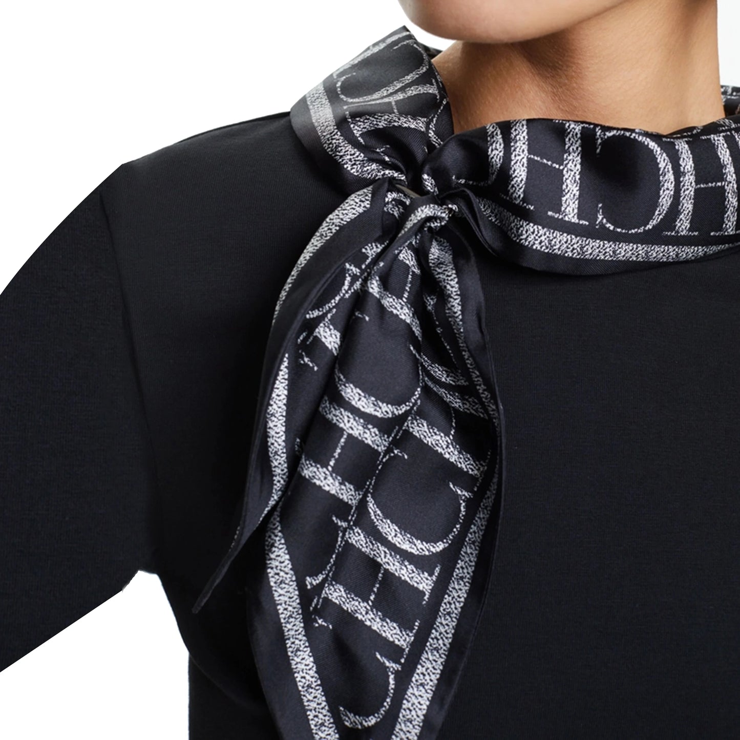 CHCH New Women's Long Sleeved