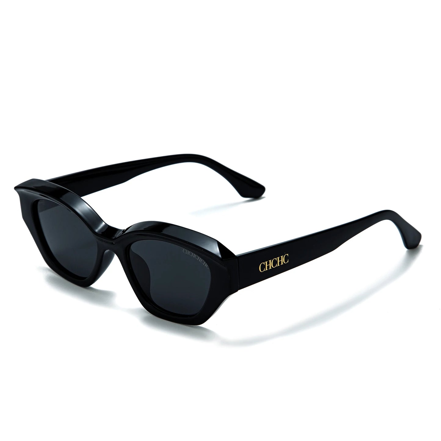Sunglasses – High-End Style in a Pocket-Friendly Size
