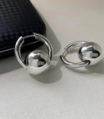 Ball Ear Clip Female European And American Personalized Simple