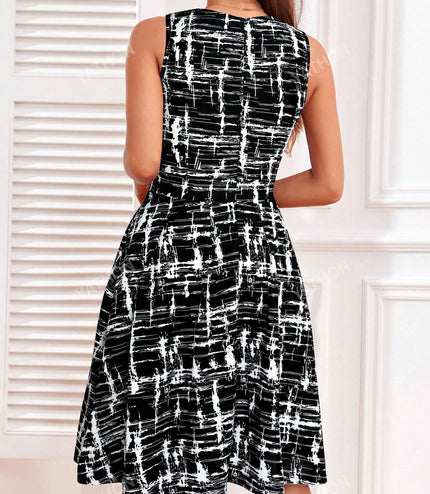 Ditsy Floral Print Keyhole Neckline Dress