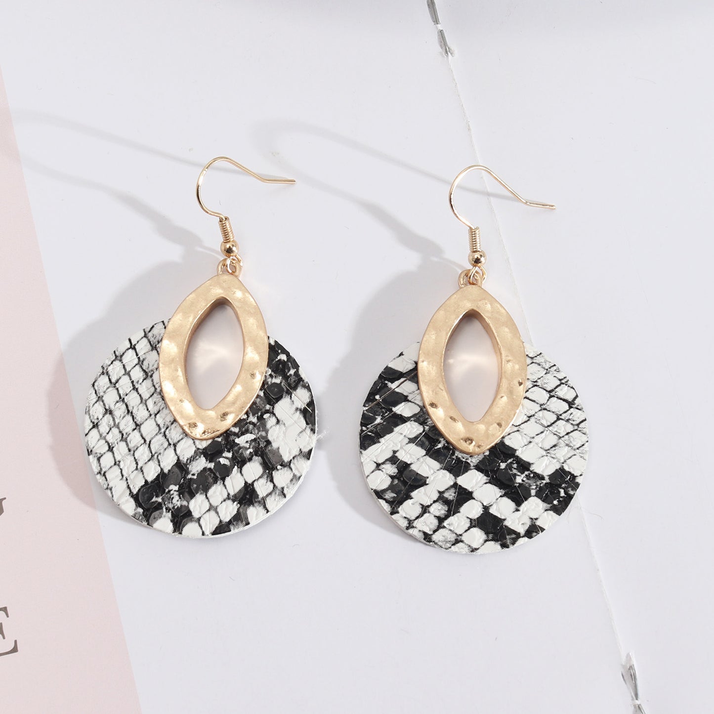 Personalized Retro Abalone Shell Exquisite Earrings