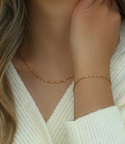 Clavicle Chain Stainless Steel Plated 18K Water Wave Chain Bracelet