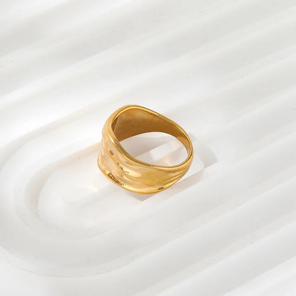 Irregular Hammered Grain Band Ring