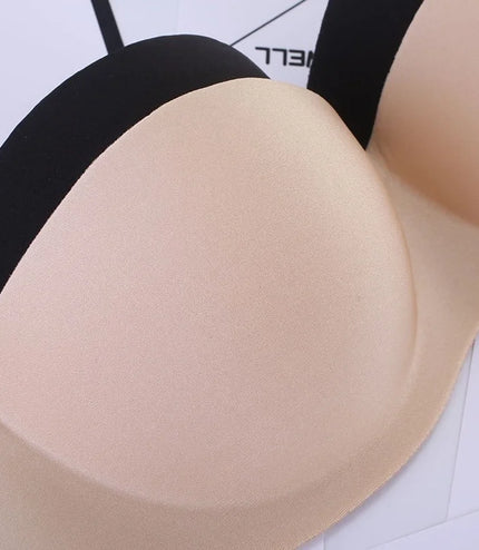 Confidence &amp; Comfort: The Ultimate Strapless Push-Up Bra!