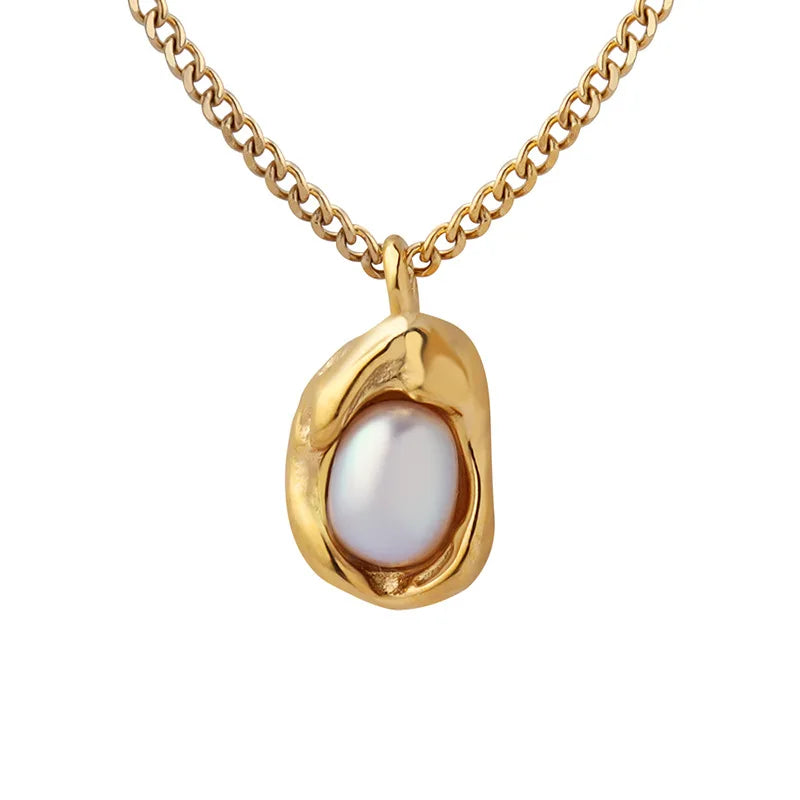 Natural Fresh Pearl Irregular Pendant Necklace