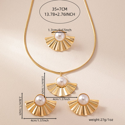 Folding Fan Design with Artificial Pearls