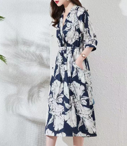 New Waist-controlled Lace-up 34 Sleeve V-neck Printed Skirt