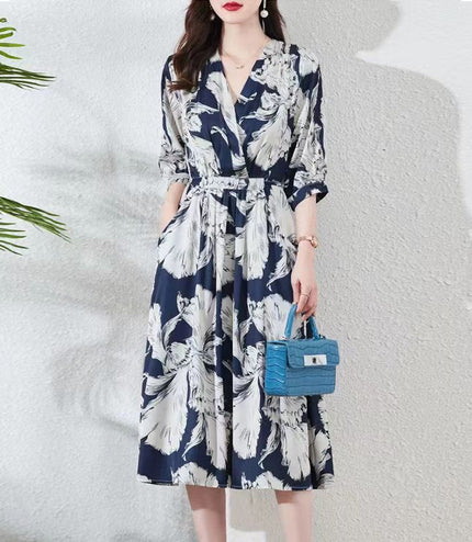 New Waist-controlled Lace-up 34 Sleeve V-neck Printed Skirt