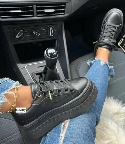 Casual Platform Sneakers – Effortless Style with All-Day Comfort