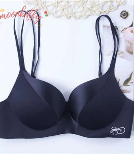 Confidence Starts from Within: The Perfect Push-Up Bra!